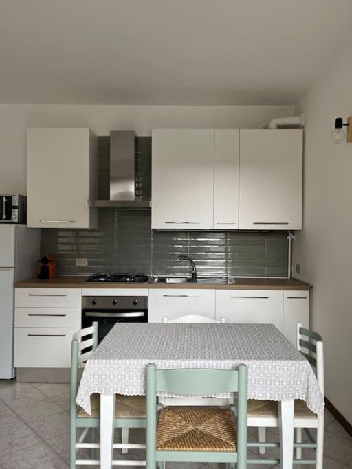 Apartamento Ca' Nildes Clusane Exterior foto